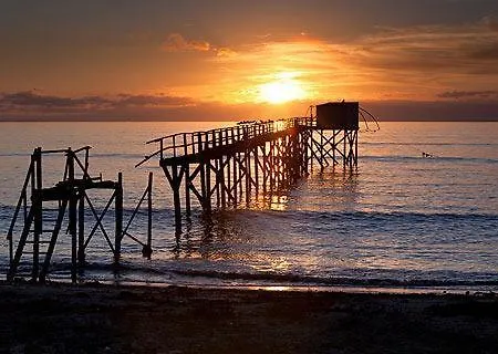 100 M De La 100 Du Bourg Des Moutiers En Retz *