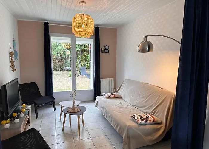 Σπίτι διακοπών 100 M De La 100 Du Bourg Des Moutiers En Retz *